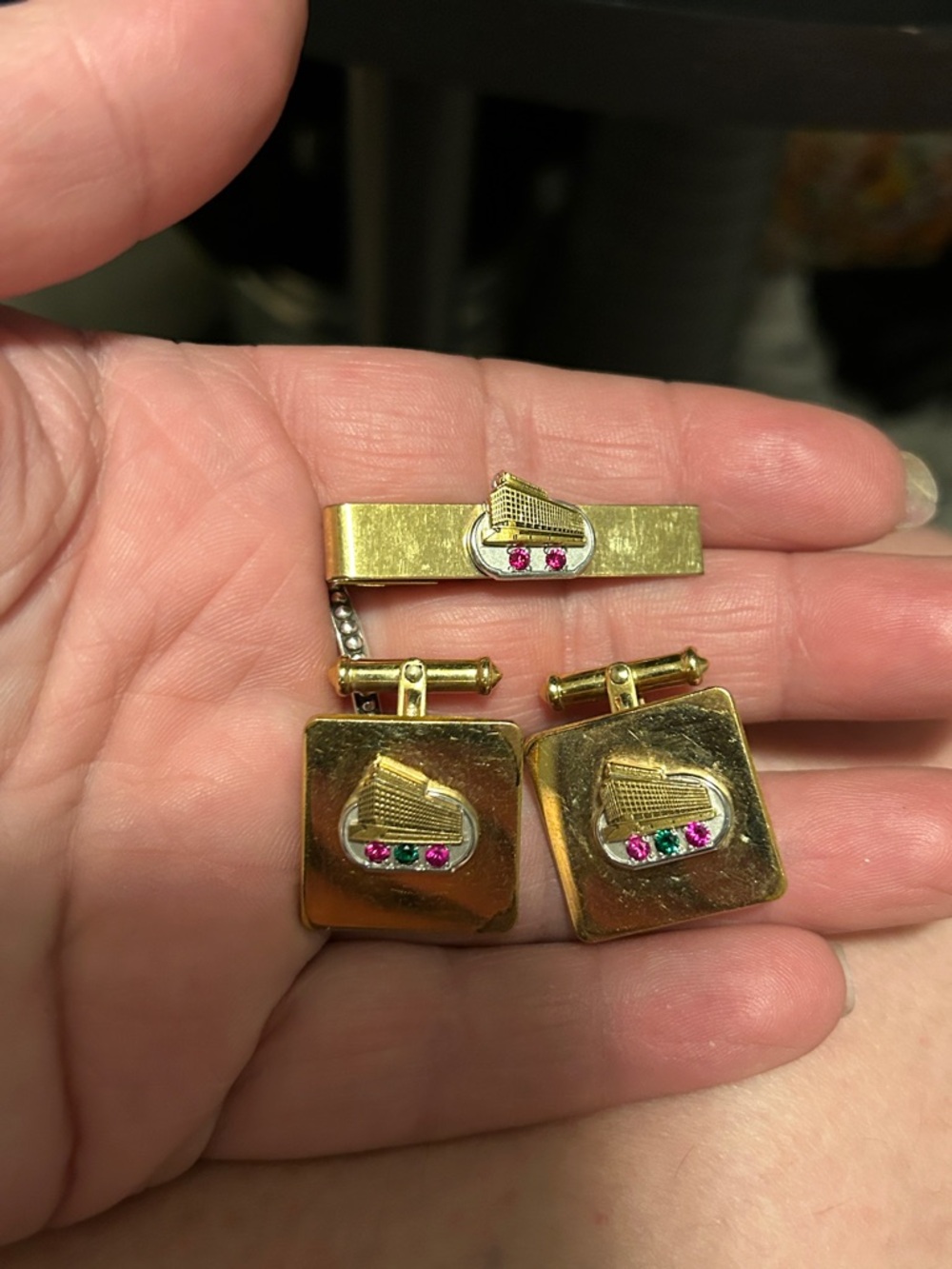 Vintage Chicago Sun-Times building cufflinks and tie clip. Rubies and emeralds??